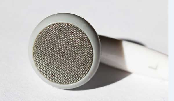 Étude : Les écouteurs peuvent causer une perte auditive précoce